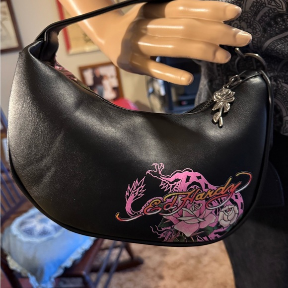 🔥 🐯 ED HARDY Vibrant Skull and Rose Hand Bag. 
NWOT - Picture 2 of 6